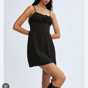 Aritzia Sunday Best Delilah Mini Dress S black